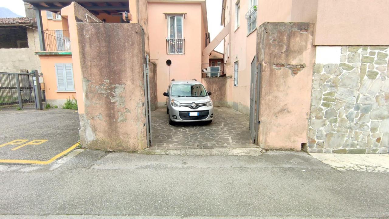 Elegante Alloggio Zona Storica Lecco Eksteriør billede