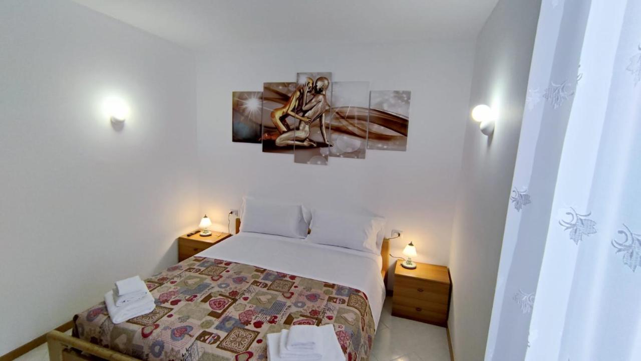 Elegante Alloggio Zona Storica Lecco Eksteriør billede